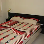 Tufi Aparthotel 3*