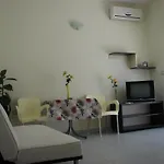 Tufi 3* Velipoje