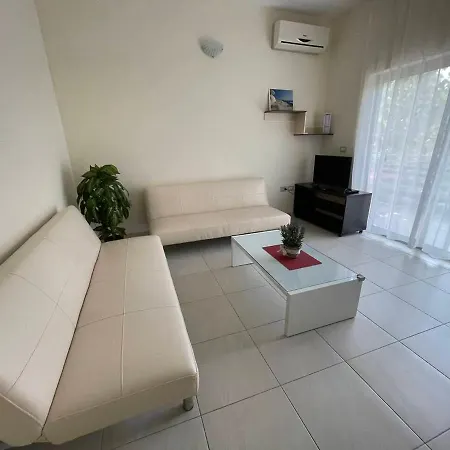 Aparthotel Tufi