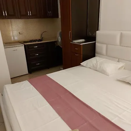 Apartahotel Tufi Velipojë