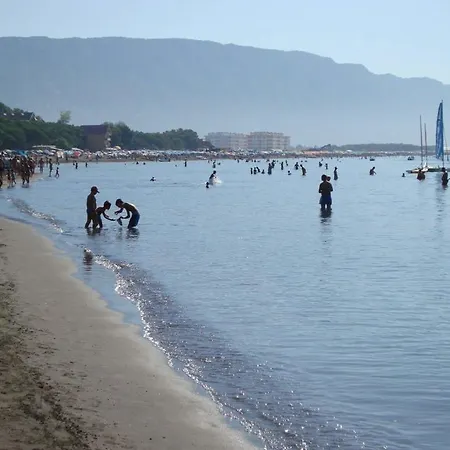 Tufi Hotel apartamentowy 3*