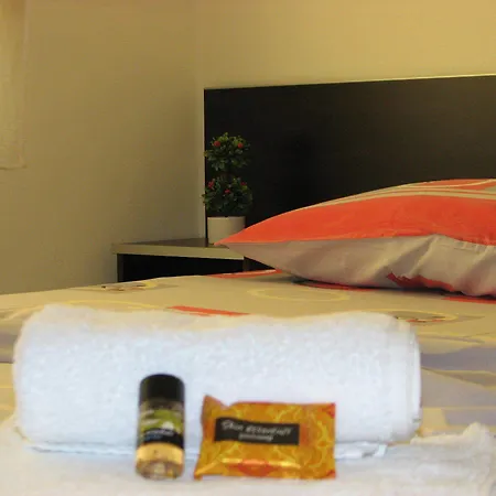 Apartahotel Tufi Velipojë