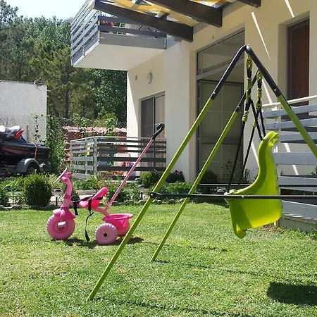 Tufi Hotel apartamentowy Velipojë