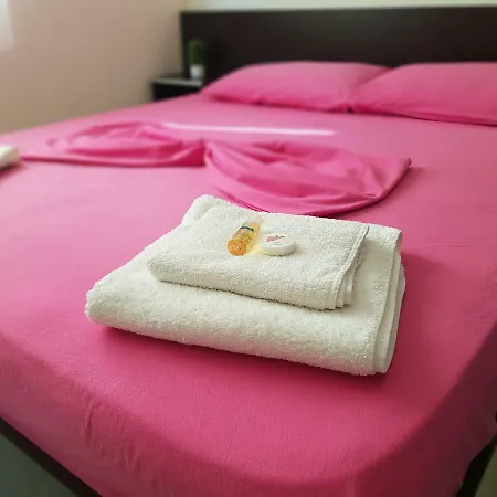 Hotel apartamentowy Tufi 3*