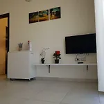 Tufi Велипойе