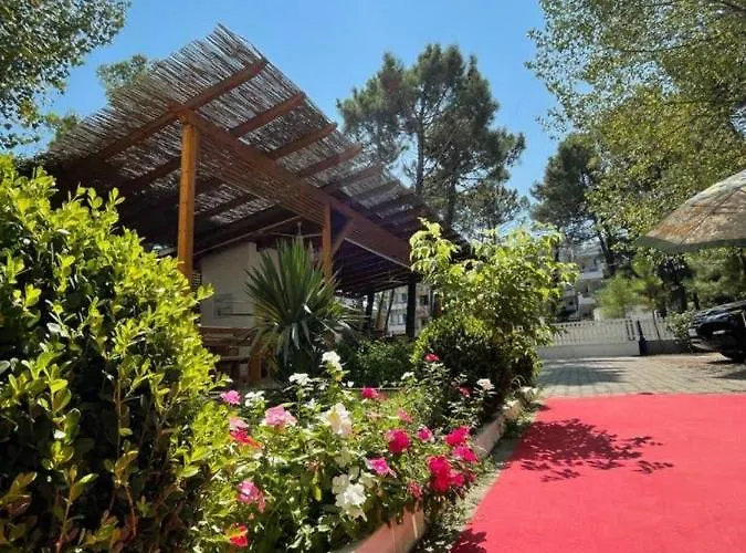 Tufi Apart-hotel 3*