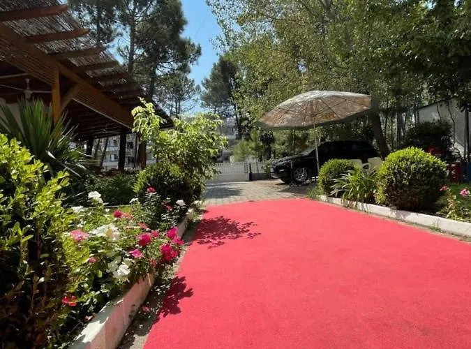 Tufi Apart-hotel Velipojë